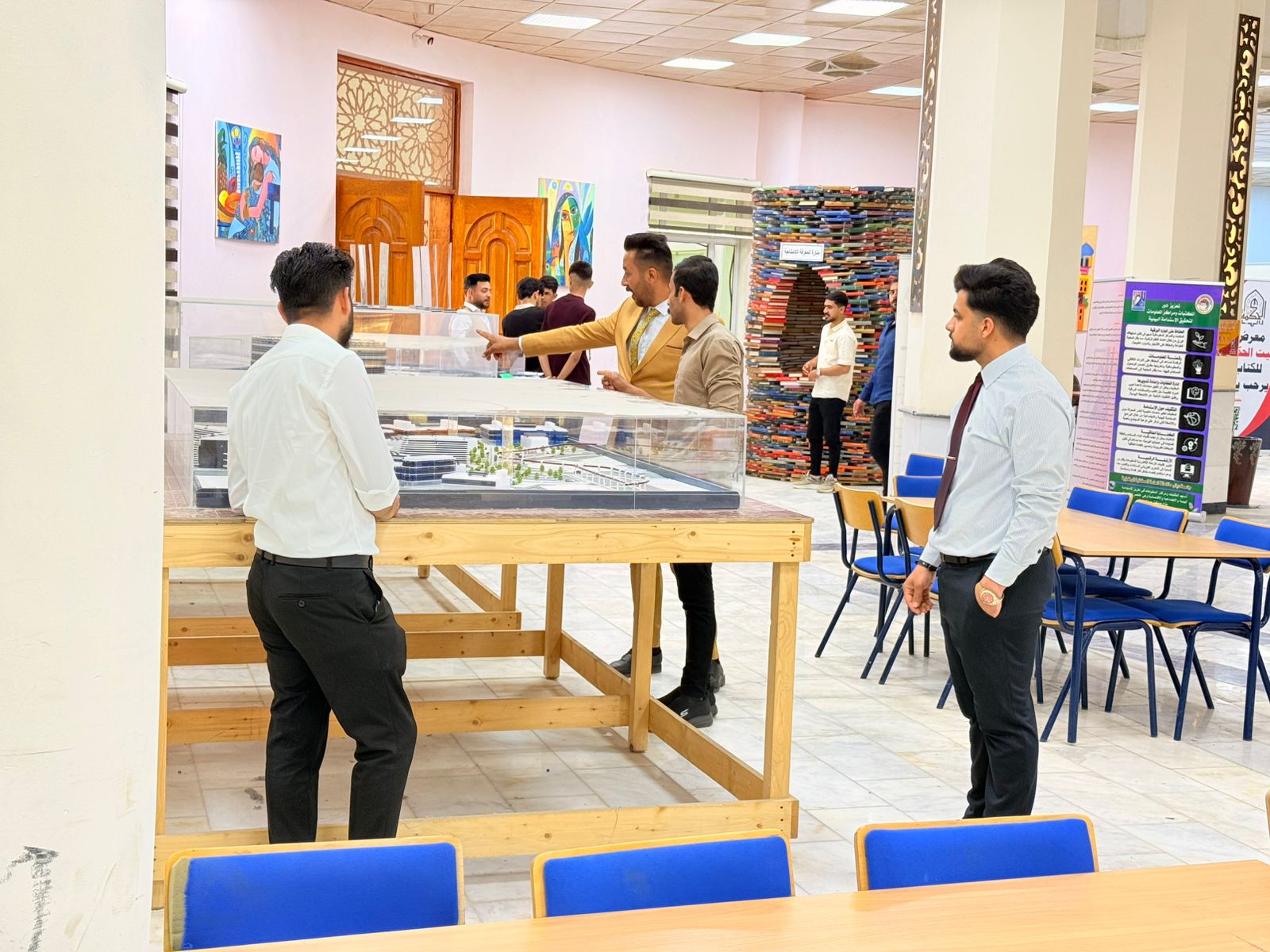 Read more about the article زيارة علمية للدراسة_المسائية