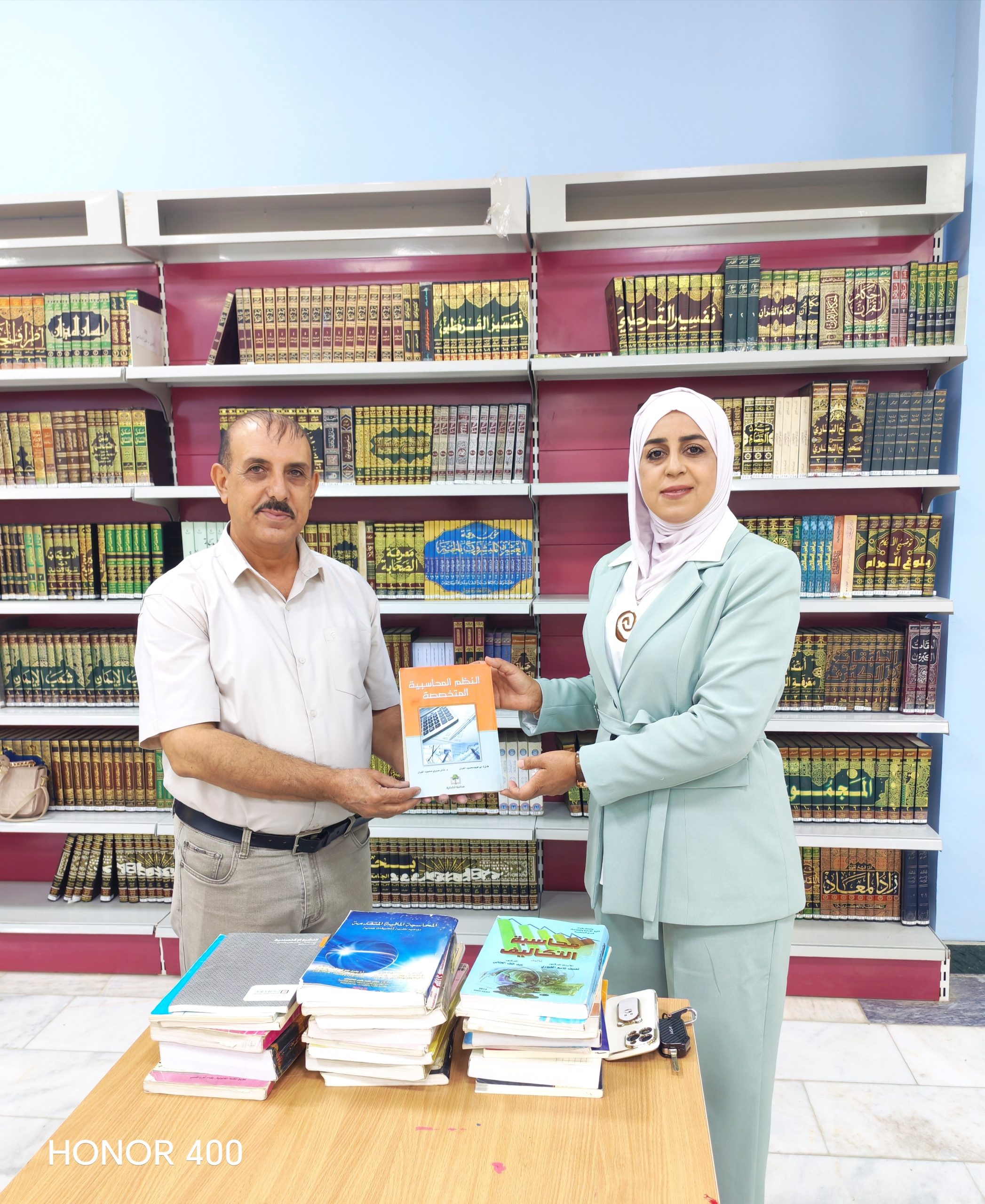 You are currently viewing إهداءات مكتبية